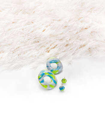 Exotic Marble Donut Statement Studs Set