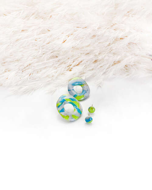 Exotic Marble Donut Statement Studs Set